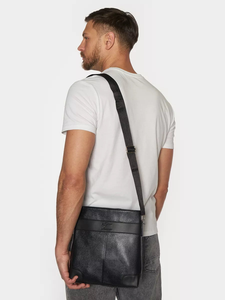 Men’s Leather Crossbody Bag